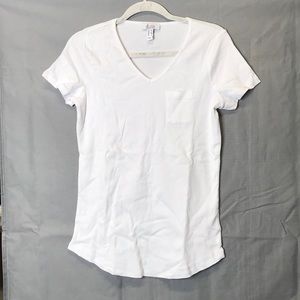 D&Co V neck T shirt